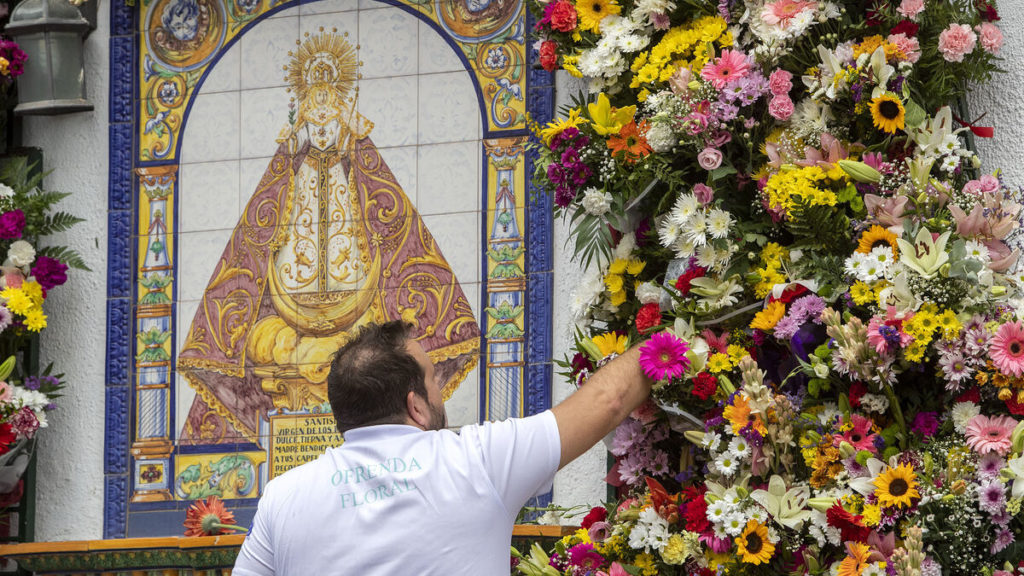 La Peña Nazarena suspende la ofrenda floral a la Patrona