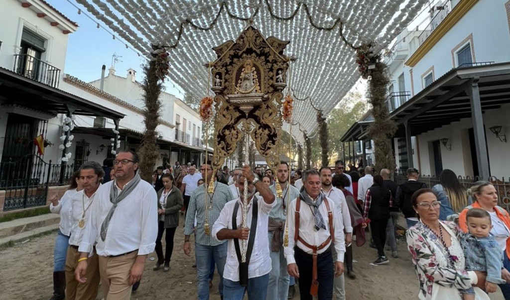 Este sábado la Hermandad del Rocío será la anfitriona del almuerzo preparatorio al XXV Vía Crucis de las Hermandades de Cádiz